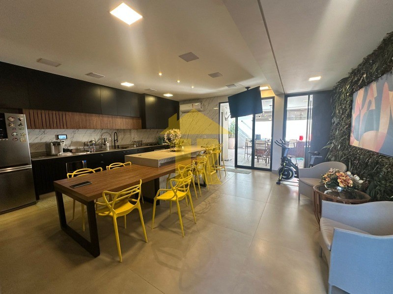 Casa de Condomínio com 3 quartos à venda, 227m² — foto 10 de 27