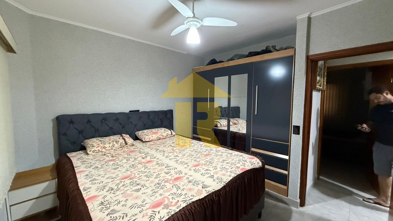 Apartamento com 3 quartos à venda, 90m² — foto 16 de 28