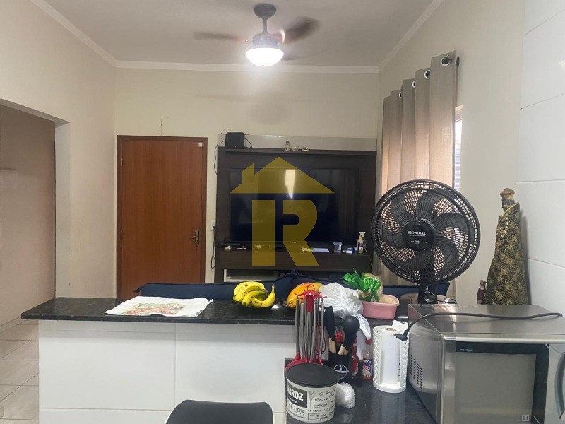 Casa com 3 quartos à venda, 120m² — foto 9 de 31