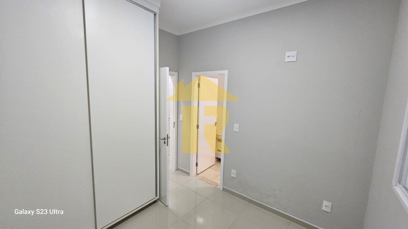Casa de Condomínio com 3 quartos à venda, 223m² — foto 27 de 33