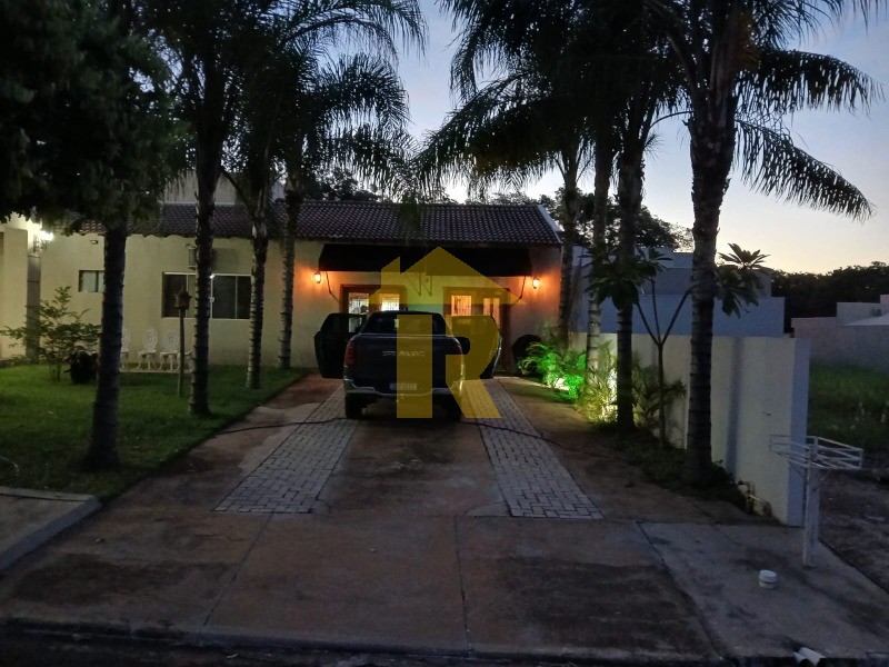 Casa de Condomínio com 3 quartos à venda, 170m² — foto 1 de 26