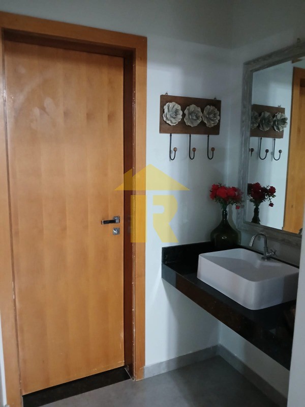 Casa de Condomínio com 3 quartos à venda, 170m² — foto 16 de 26