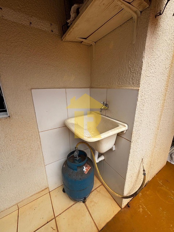 Casa de Condomínio com 3 quartos para aluguel, 98m² — foto 17 de 28