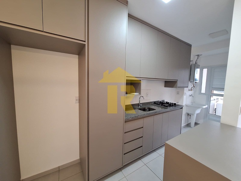 Apartamento com 3 quartos para aluguel, 77m² — foto 8 de 32