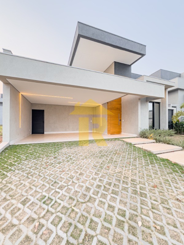 Casa de Condomínio com 3 quartos à venda, 151m² — foto 2 de 46