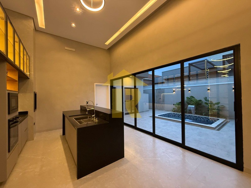 Casa com 3 quartos à venda, 137m² — foto 13 de 25
