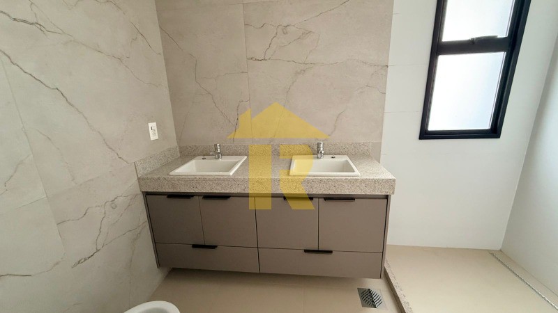 Apartamento com 3 quartos à venda, 141m² — foto 20 de 33