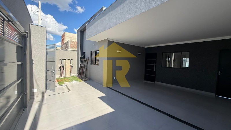 Casa com 3 quartos à venda, 100m² — foto 5 de 57