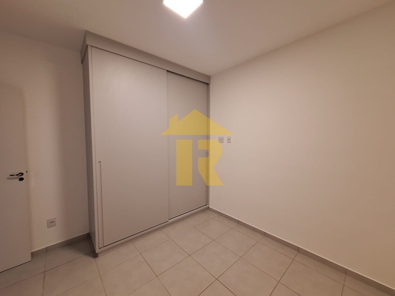 Apartamento com 3 quartos para aluguel, 77m² — foto 14 de 32