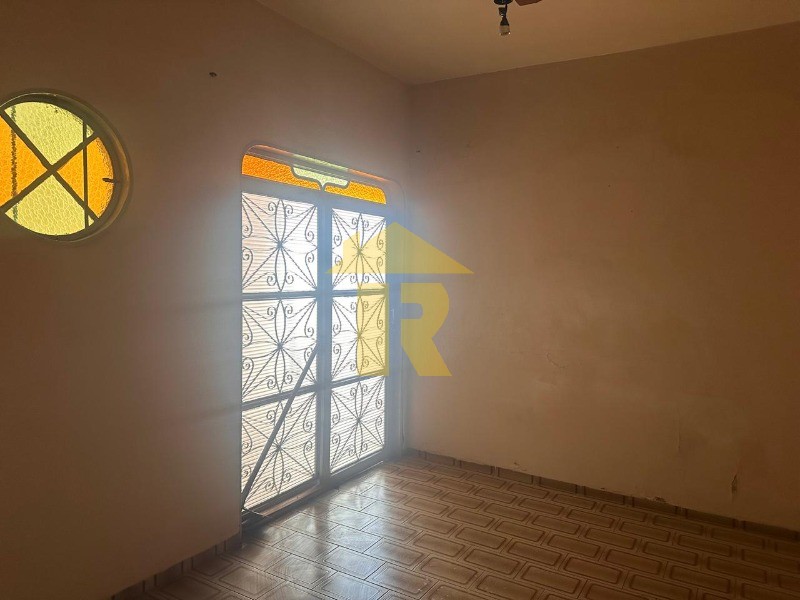 Casa com 2 quartos à venda, 140m² — foto 5 de 27