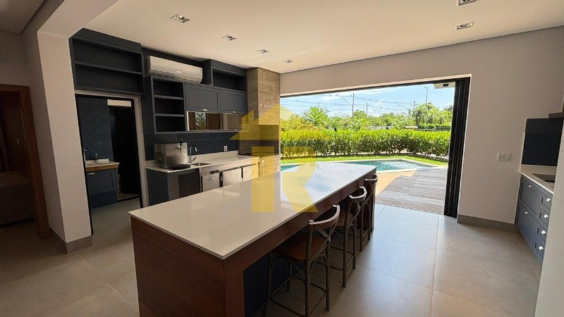 Casa de Condomínio com 4 quartos à venda, 360m² — foto 18 de 49