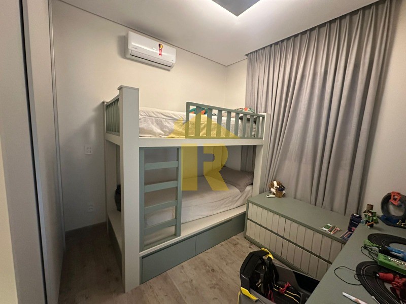 Casa de Condomínio com 3 quartos à venda, 227m² — foto 23 de 27