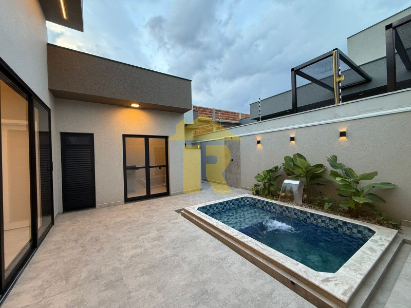 Casa com 3 quartos à venda, 137m² — foto 17 de 25