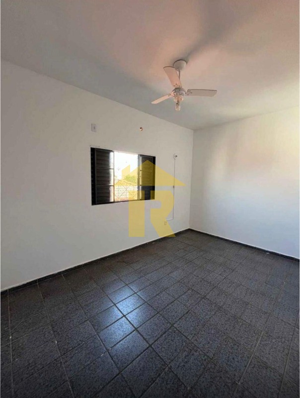 Casa com 3 quartos à venda, 150m² — foto 16 de 20