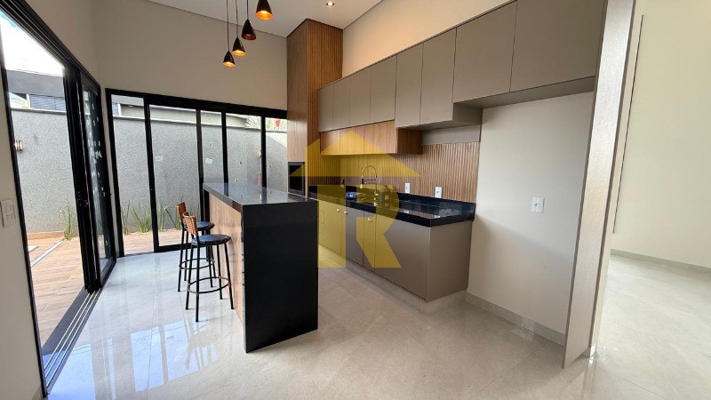 Casa de Condomínio com 3 quartos à venda, 165m² — foto 13 de 36