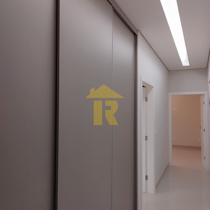 Casa de Condomínio com 3 quartos à venda, 212m² — foto 21 de 29