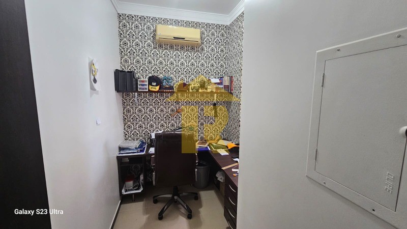 Casa de Condomínio com 3 quartos à venda, 198m² — foto 3 de 33