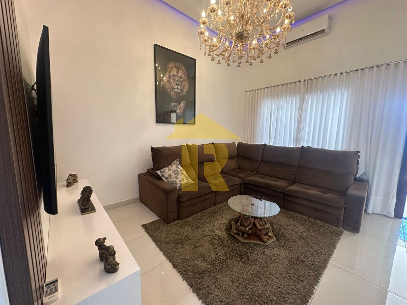 Casa com 3 quartos à venda, 200m² — foto 4 de 31