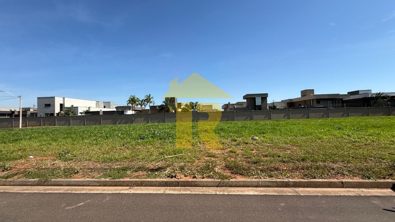 Terreno / Lote / Condomínio  à venda, 368m² — foto 1 de 21