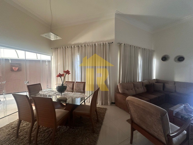 Casa de Condomínio com 3 quartos à venda, 400m² — foto 8 de 24