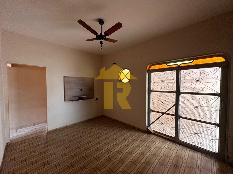Casa com 2 quartos à venda, 140m² — foto 6 de 27