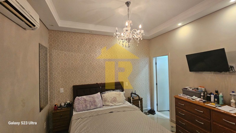 Casa de Condomínio com 3 quartos à venda, 198m² — foto 22 de 33