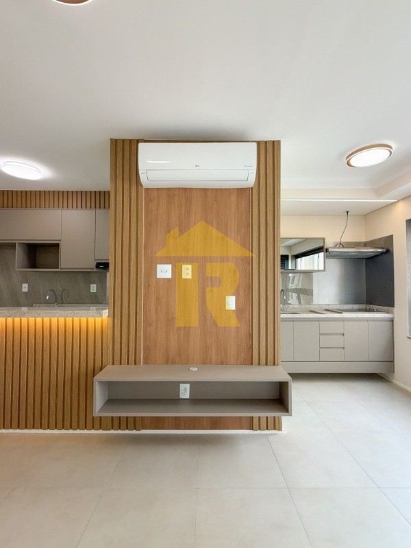 Apartamento com 2 quartos à venda, 71m² — foto 3 de 51