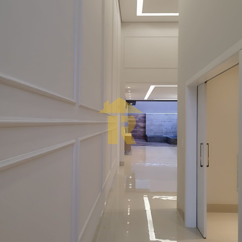 Casa de Condomínio com 3 quartos à venda, 212m² — foto 6 de 29