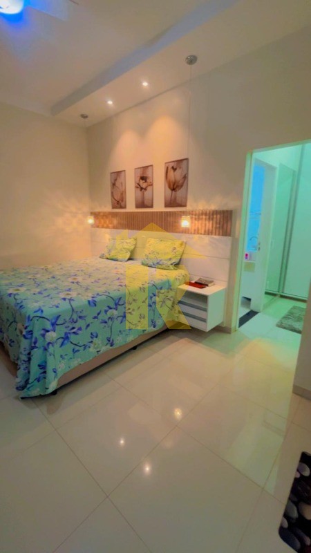 Casa com 3 quartos à venda, 226m² — foto 30 de 32