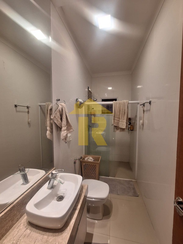 Casa de Condomínio com 3 quartos à venda, 177m² — foto 18 de 21