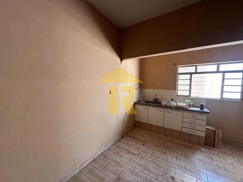 Casa com 2 quartos à venda, 140m² — foto 14 de 27