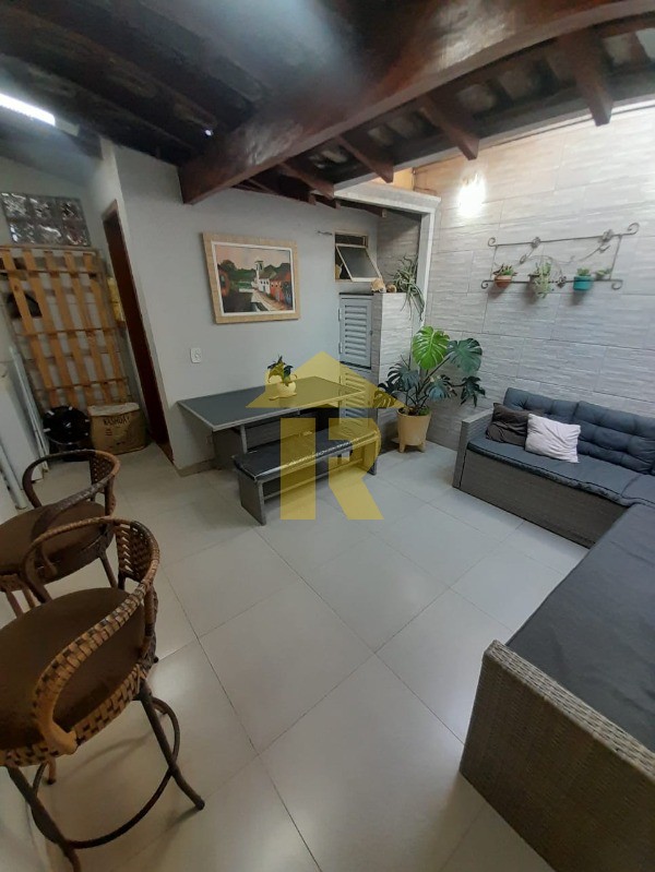Casa de Condomínio com 3 quartos à venda, 100m² — foto 17 de 32