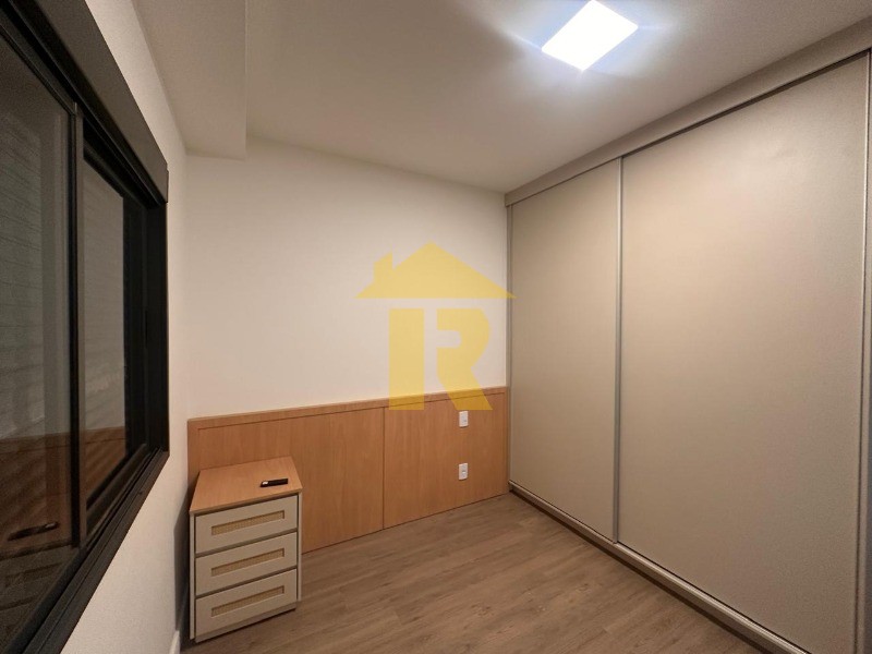 Apartamento com 3 quartos para aluguel, 94m² — foto 13 de 42