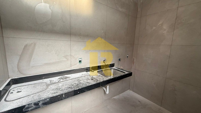 Casa de Condomínio com 3 quartos à venda, 160m² — foto 15 de 22