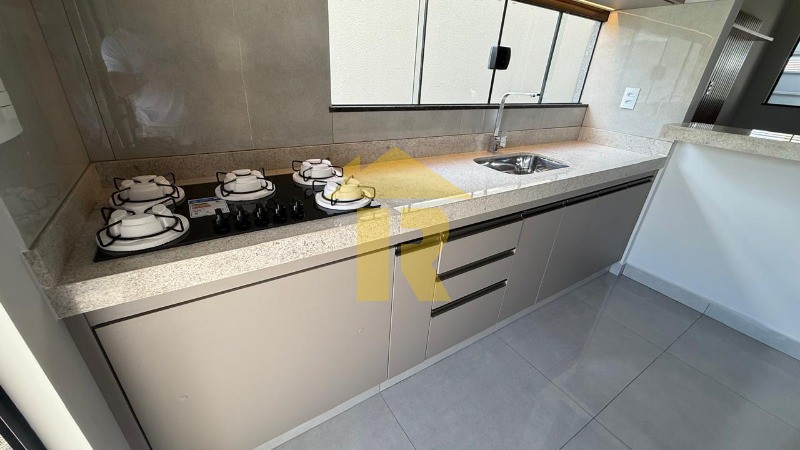 Casa com 3 quartos à venda, 100m² — foto 16 de 57