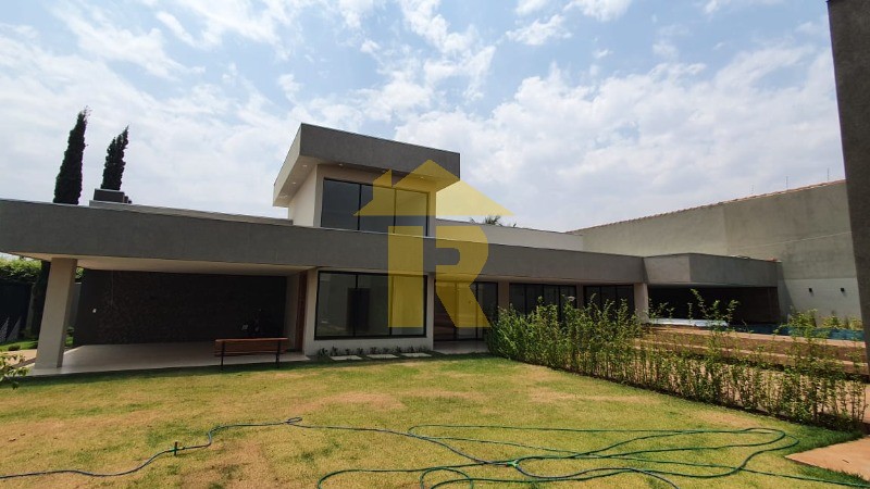 Casa com 4 quartos à venda, 500m² — foto 9 de 46