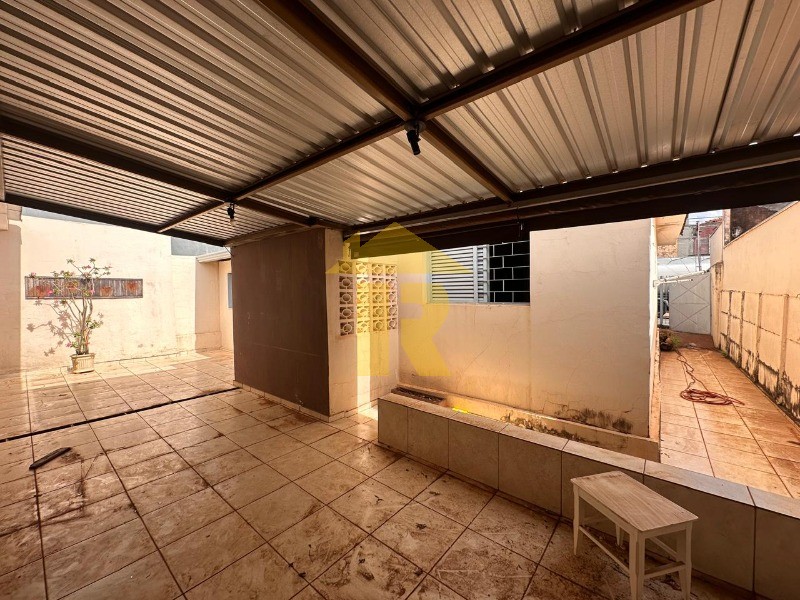 Casa com 2 quartos à venda, 140m² — foto 16 de 27