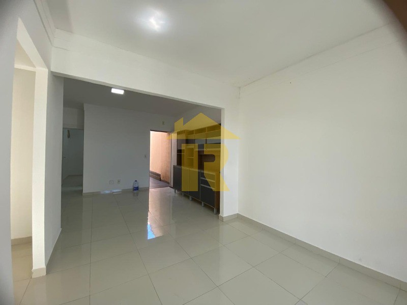 Casa de Condomínio com 3 quartos à venda e aluguel, 120m² — foto 4 de 39