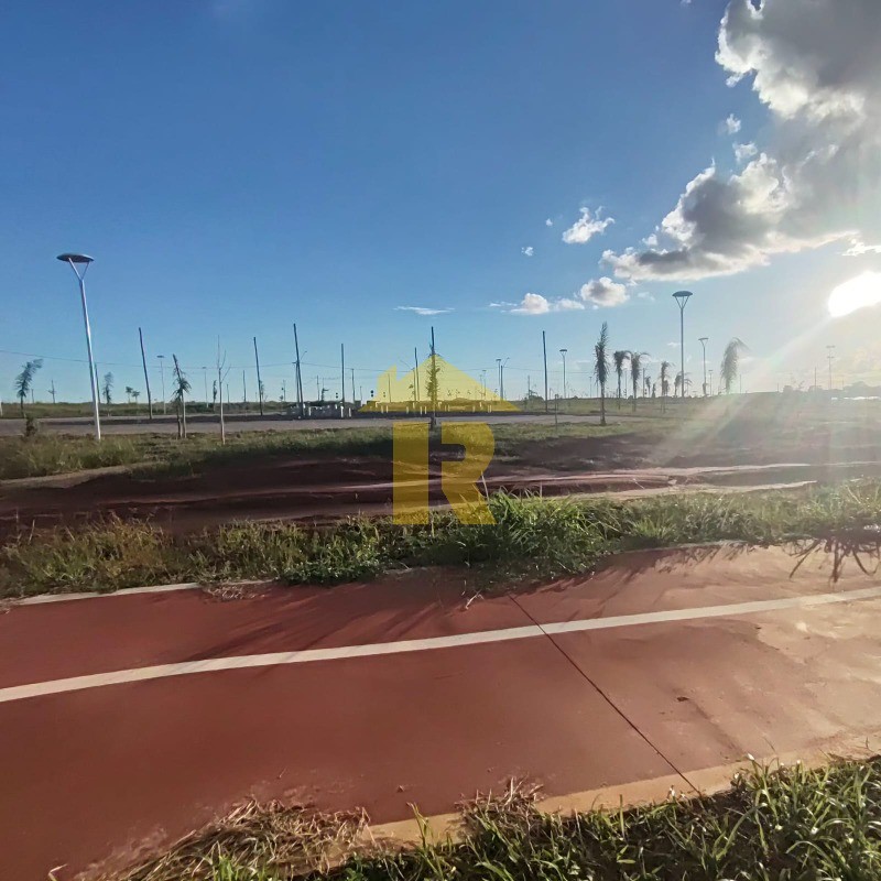 Terreno / Lote / Condomínio  à venda, 211m² — foto 11 de 20