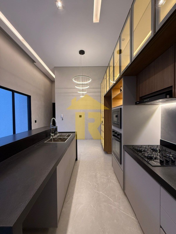 Casa com 3 quartos à venda, 137m² — foto 10 de 25