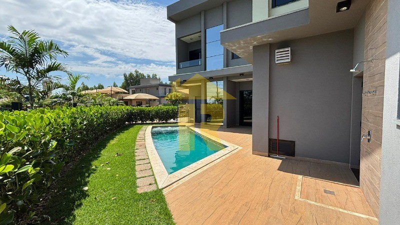 Casa de Condomínio com 4 quartos à venda, 360m² — foto 23 de 49
