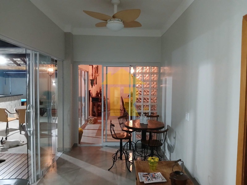 Casa de Condomínio com 3 quartos à venda, 170m² — foto 12 de 26