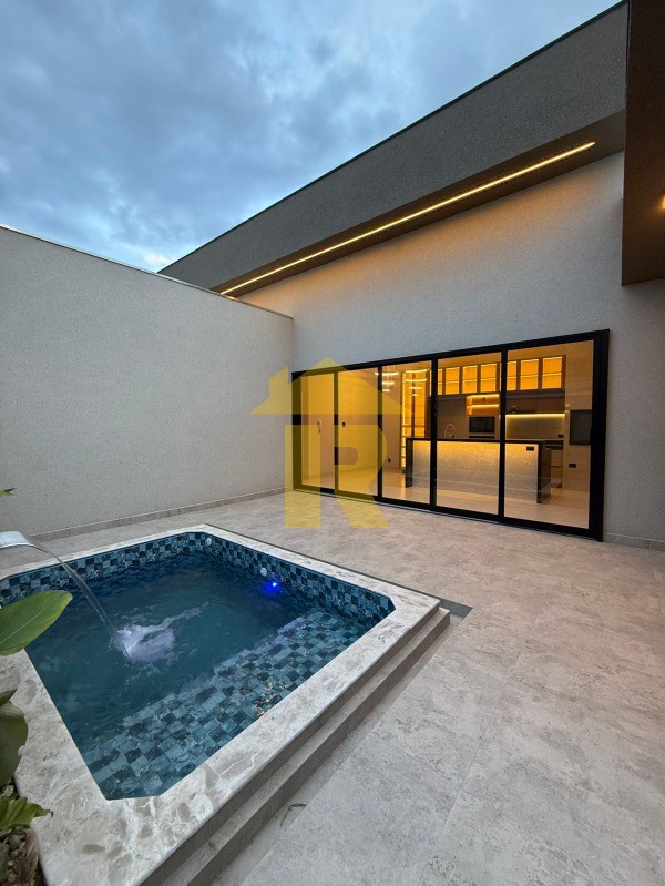 Casa com 3 quartos à venda, 137m² — foto 16 de 25