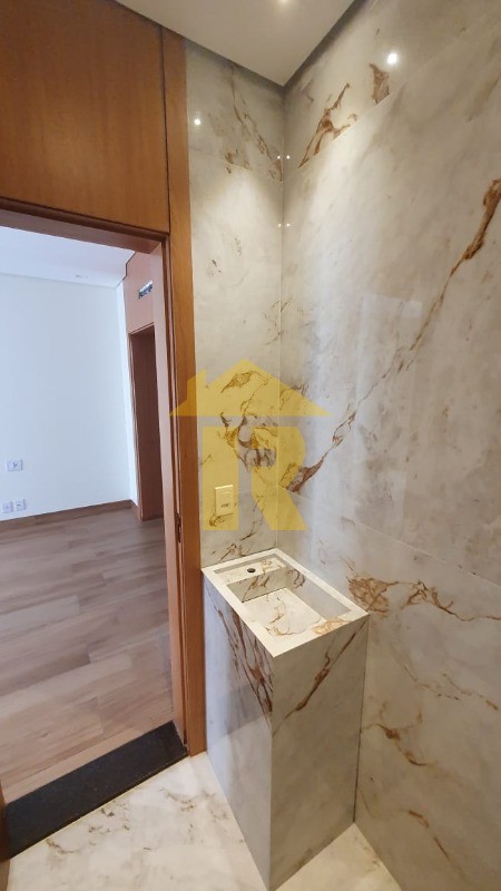 Casa com 4 quartos à venda, 500m² — foto 39 de 46