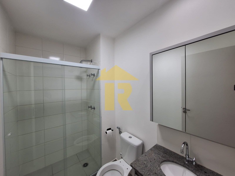 Apartamento com 3 quartos para aluguel, 77m² — foto 12 de 32