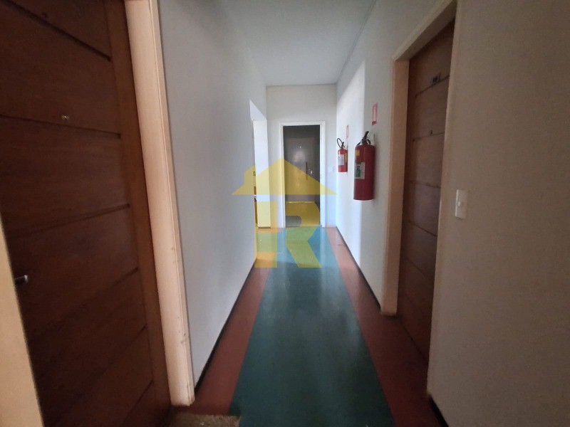 Apartamento com 3 quartos à venda, 170m² — foto 3 de 33