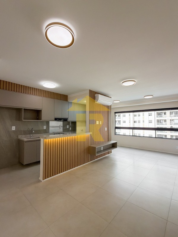 Apartamento com 2 quartos à venda, 71m² — foto 1 de 51