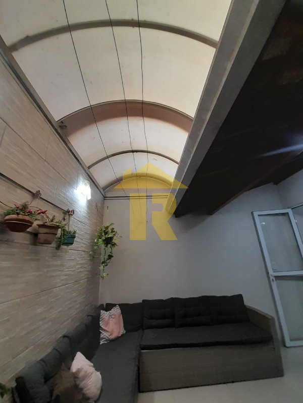 Casa de Condomínio com 3 quartos à venda, 100m² — foto 20 de 32
