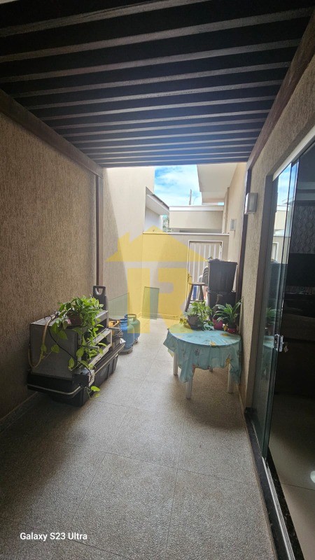 Casa de Condomínio com 3 quartos à venda, 198m² — foto 20 de 33