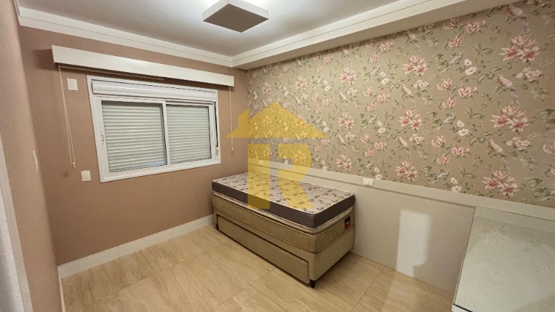 Apartamento com 3 quartos à venda, 174m² — foto 16 de 33